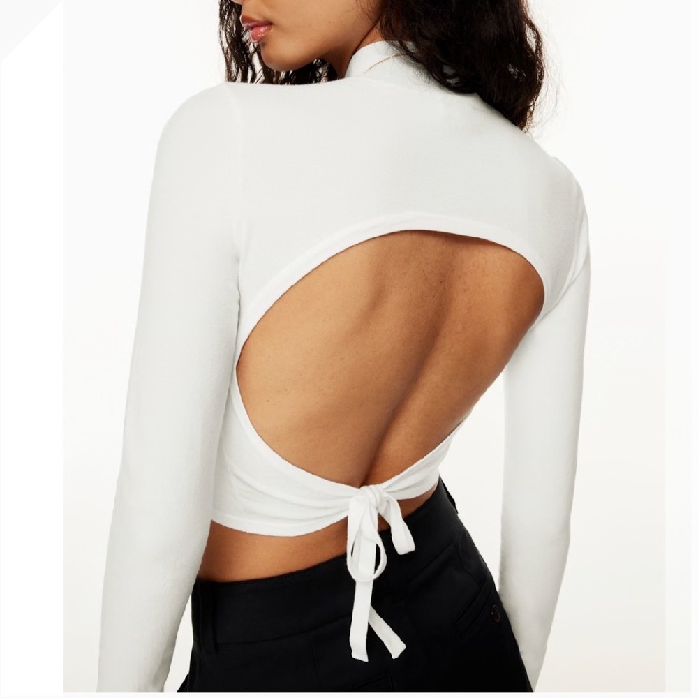 Aritzia Sunday Best Ellie Open Back Mock Neck Sweater Size M